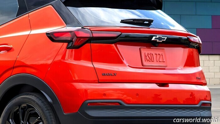GM тихо планирует линейку недорогих электромобилей после выхода нового Bolt | Carscoops